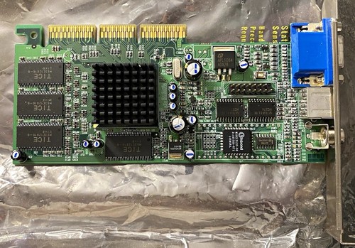 Ati radeon 7000 64mb - radeon,